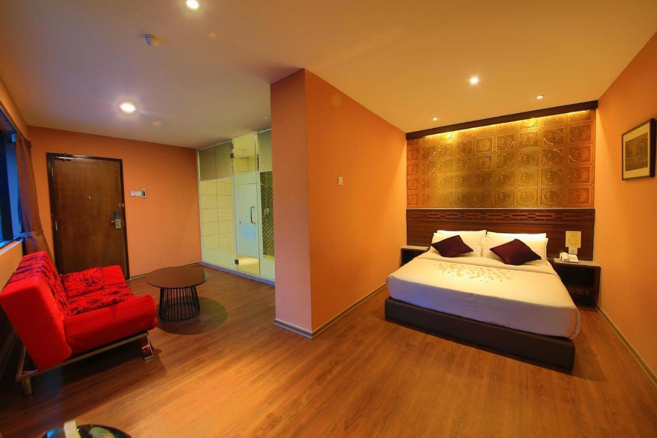 Apple Penang Hotel 3*