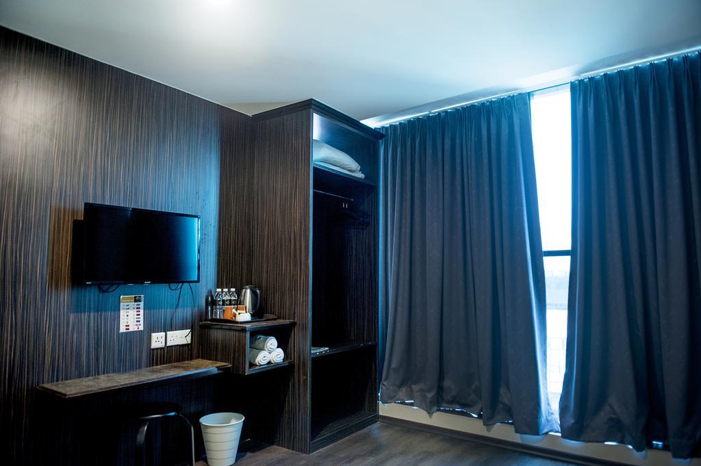 Hotel Apple Penang 3*